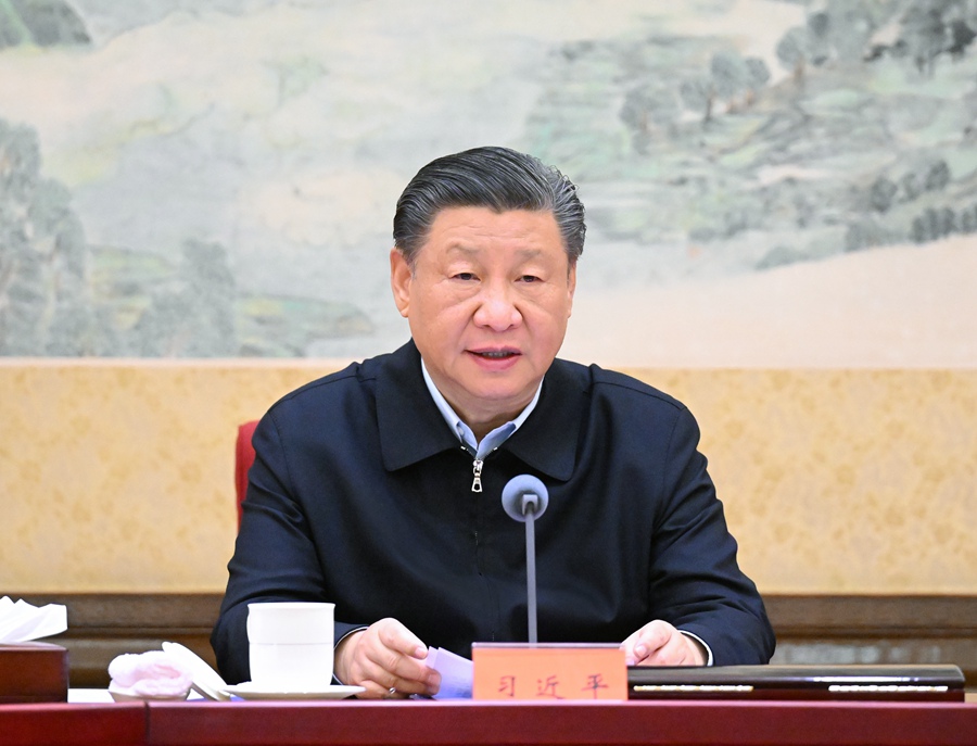 12月21日至22日,中共中央政治局召开学习贯彻习近平新时代中国特色社会主义思想主题教育专题民主生活会,中共中央总书记习近平主持会议并发表重要讲话。 12月21日至22日,中共中央政治局召开学习贯彻习近平新时代中国特色社会主义思想主题教育专题民主生活会,中共中央总书记习近平主持会议并发表重要讲话。