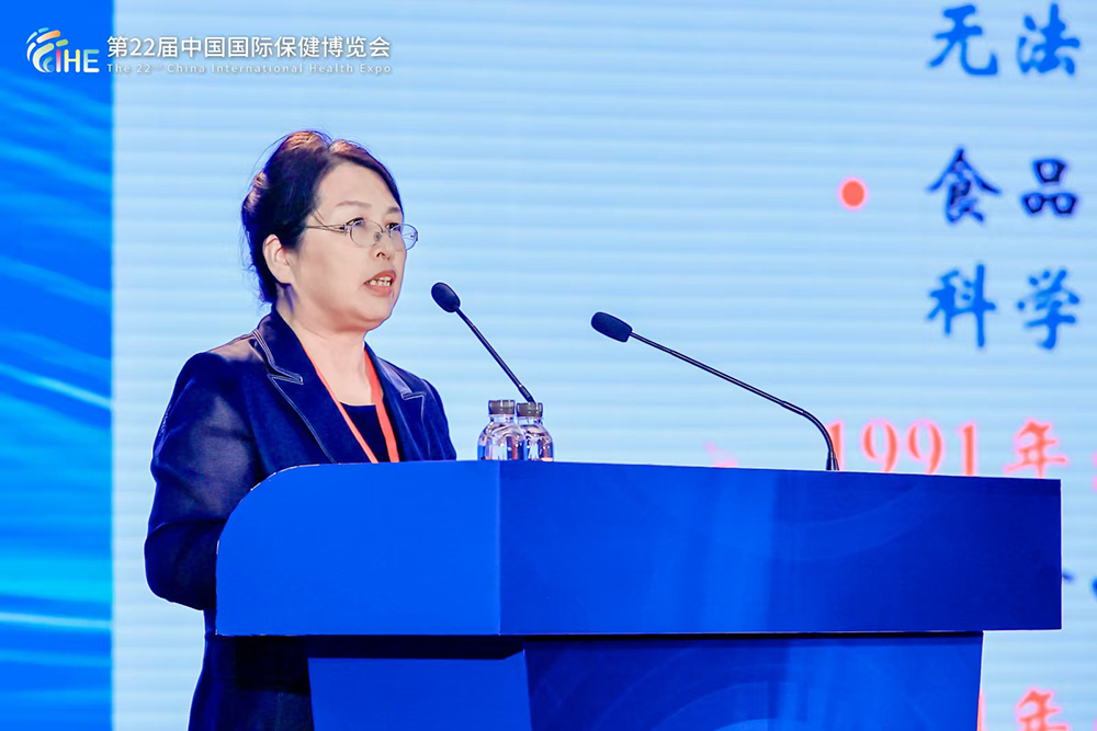 李宁.jpg